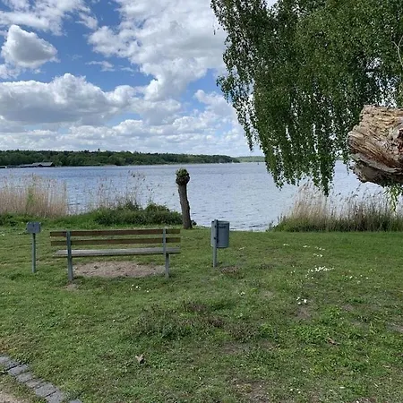 On The Mueritz Shore, 2 Waren (Mueritz)